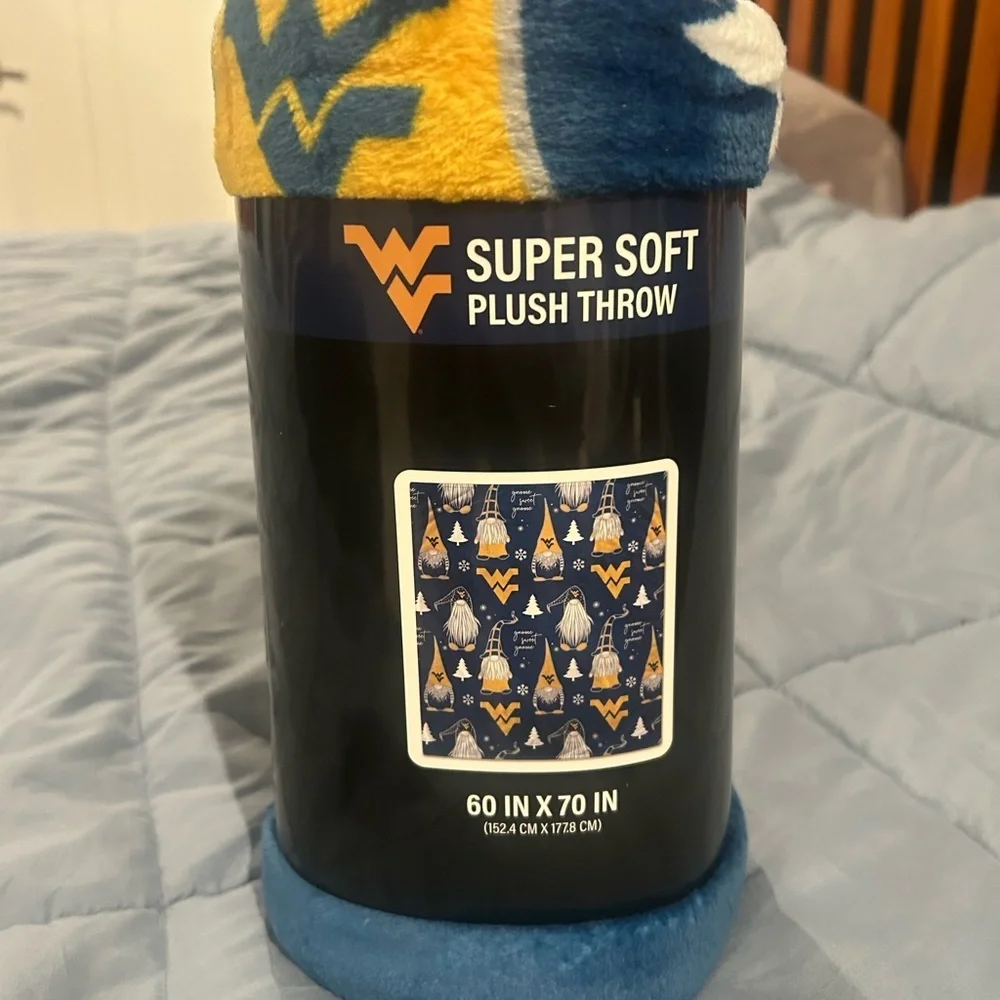 NWT Super Plush WVU Mountaine Blue and Yellow Throw Blanket for Ultimate Comfort